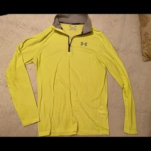 UA Heat Gear Running Shirt